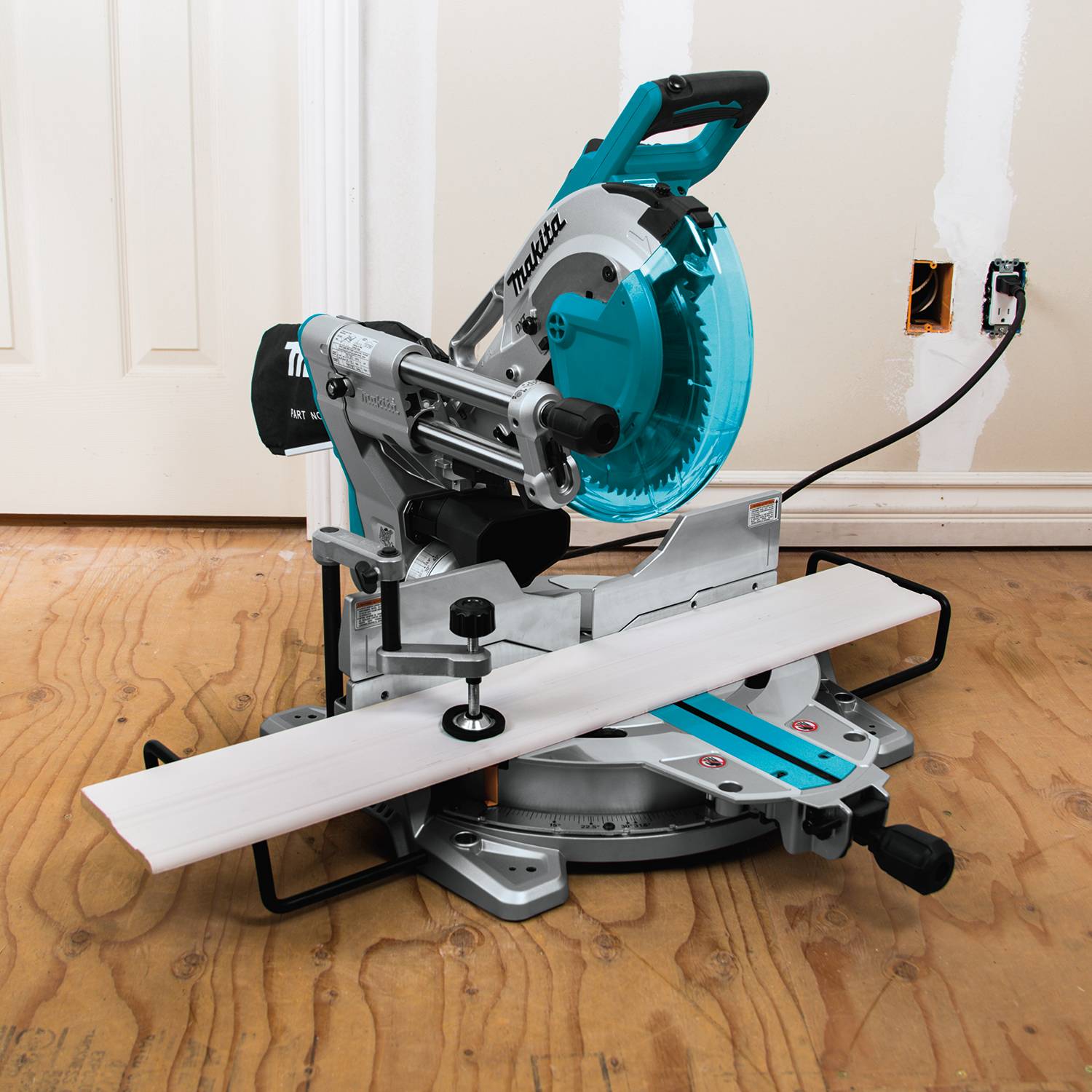 Makita LS1019L 10